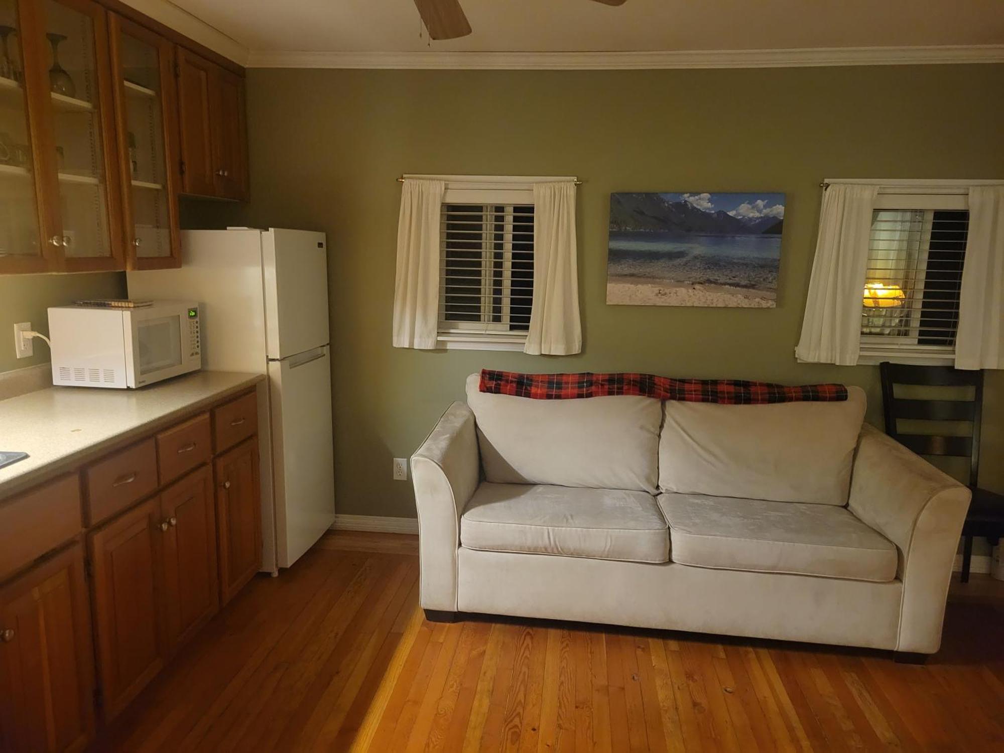 Riverbend Guest house 2*