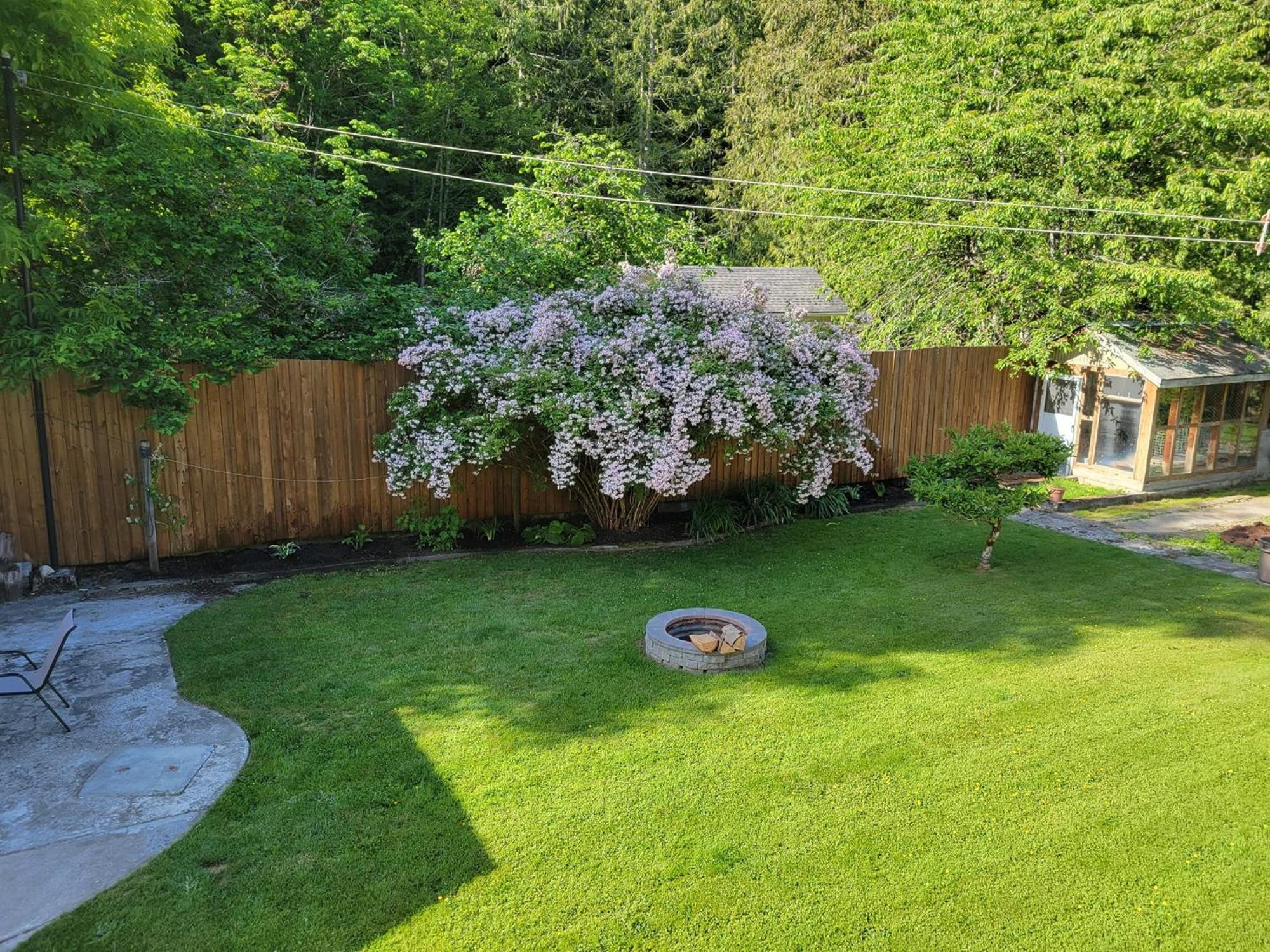 Riverbend Guest house 2*
