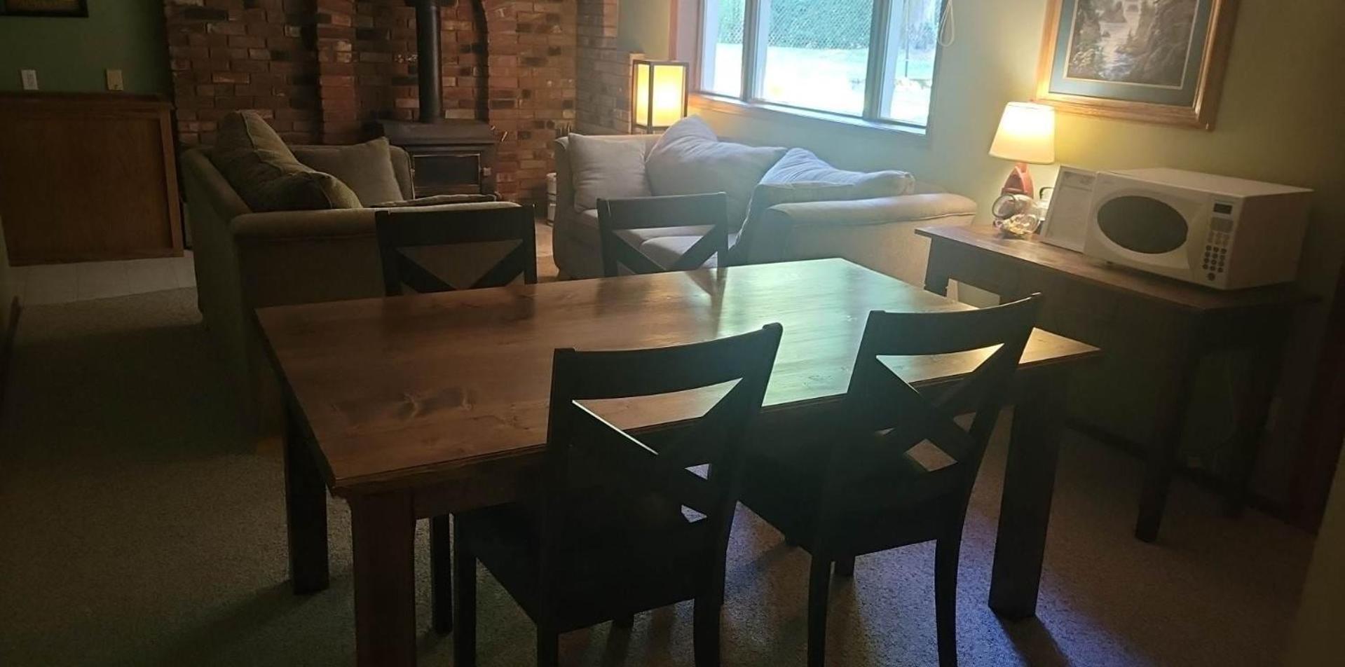 Riverbend Guest house Chilliwack